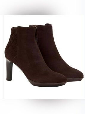 Aquatalia Leodie Weatherproof Brown Suede Heeled Bootie Ankle Boots Size 10